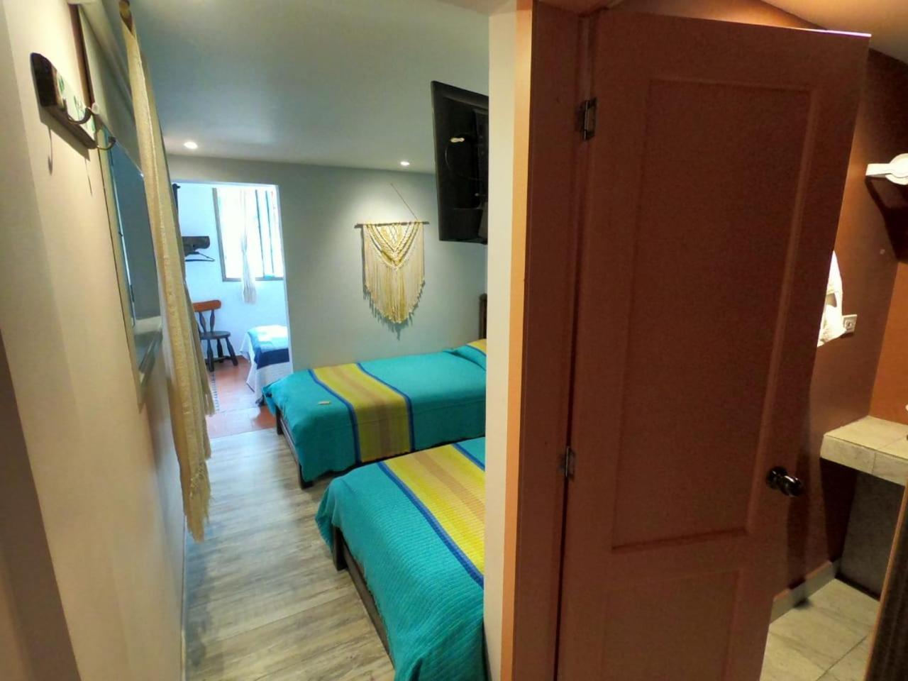 Hotel Los Geranios 두이타마 외부 사진